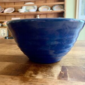 Vintage Bauer Ringware Beehive Mixing Bowl – Royal Blue – 6"